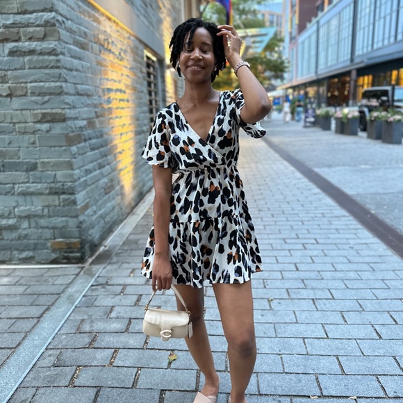 Cheetah Print Layered Mini Dress - Women's Size Small - Picture 8 of 9